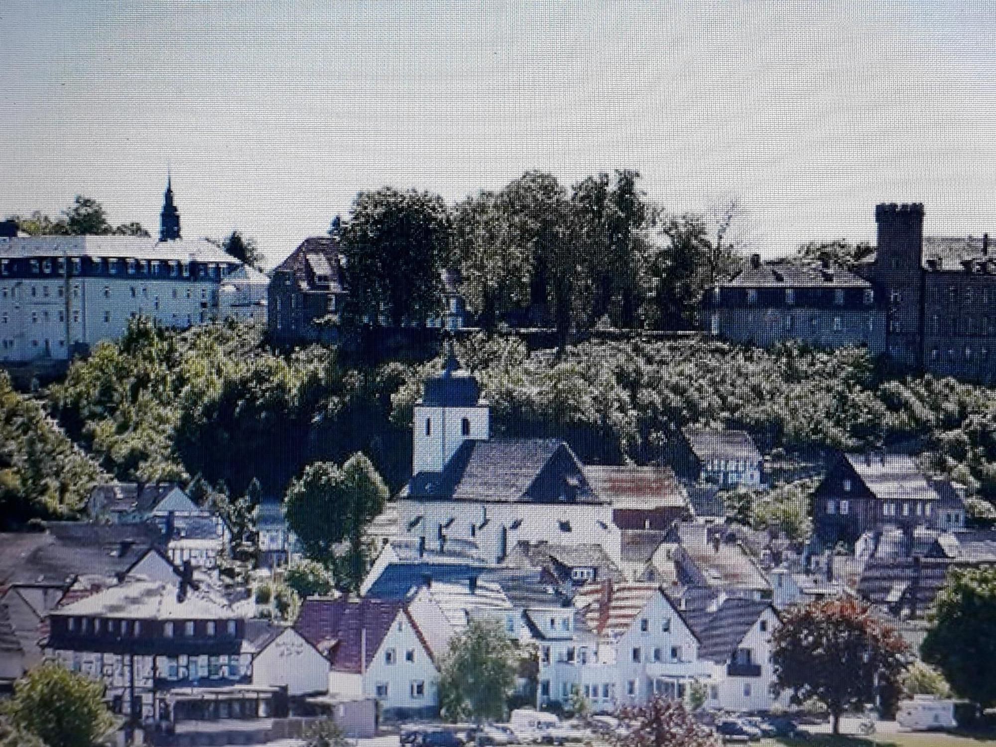Geraeumiges Ferienhaus Beverungen Eksteriør billede